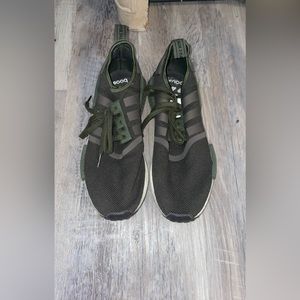 adidas NMD  R1